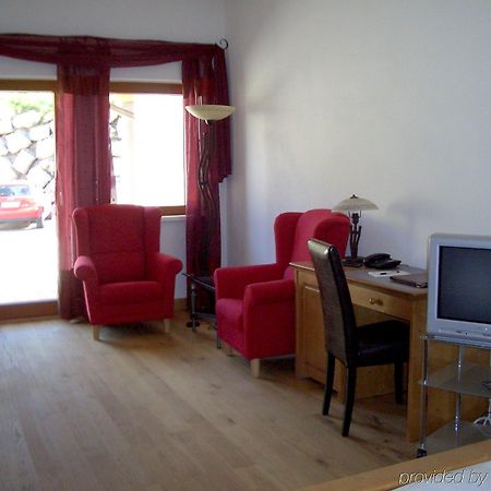 ווינדישגרסטן Hotel Edlbacher Moor חדר תמונה